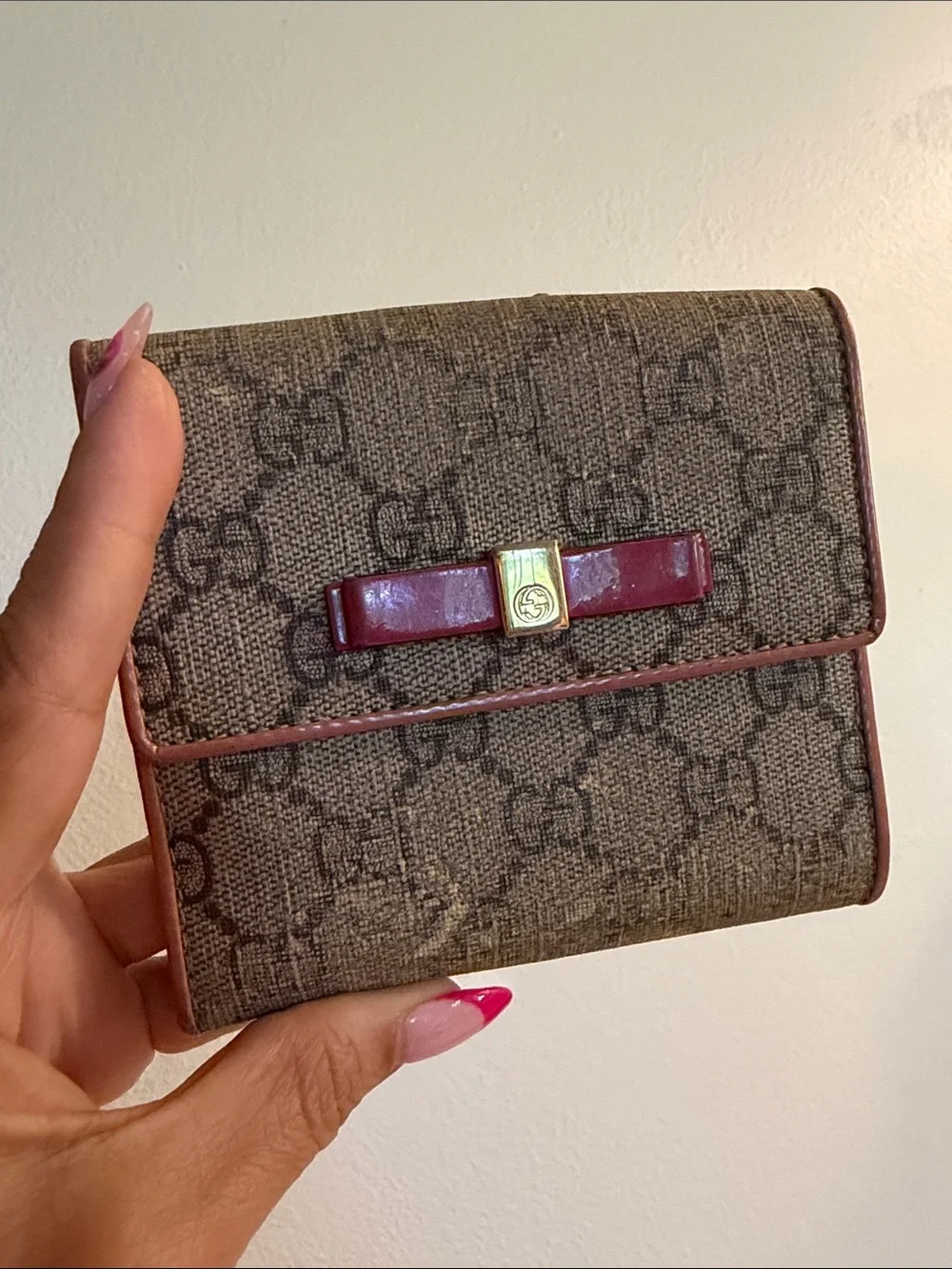 Gucci GG Monogram Wallet with Burgundy Bow and Brown Trim